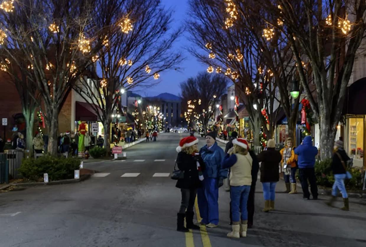 Waynesville Main Street just a short drive from High Hopes cabin rental in Maggie Valley NC